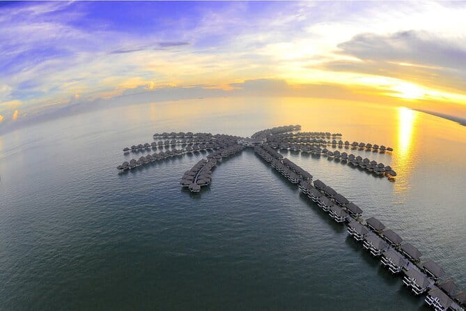 AVANI Sepang Goldcoast Resort Hotel TO Kuala Lumpur Hotel Door to Door Transfer - The ride into Kuala Lumpur