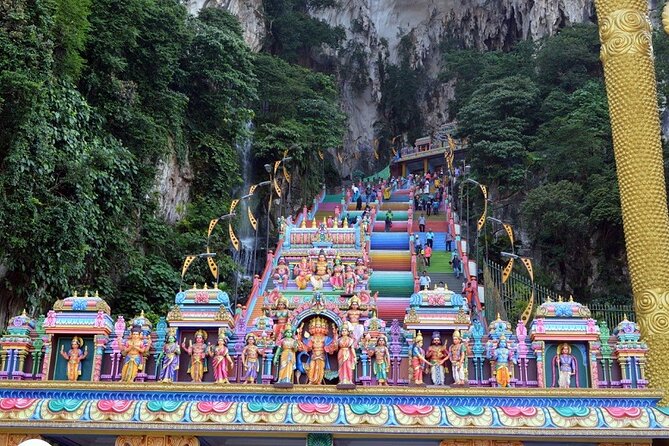 Batu Caves and Malaysian Crafts Tour from Kuala Lumpur - Should you book the Batu Caves and Malaysian Crafts Tour?