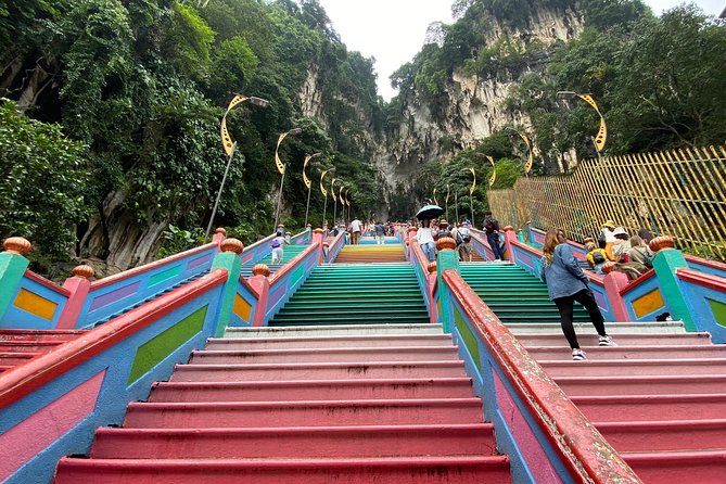 Batu Caves and Watching Fireflies in Kuala Selangor - Starting at Batu Caves with 45 minutes