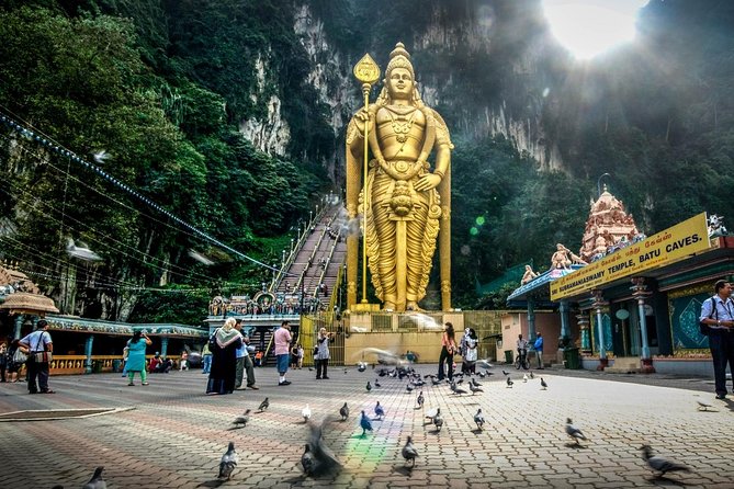 Batu Caves & Malaysian Handicraft Tour: Pewter & Batik Experience - Why the order of stops matters
