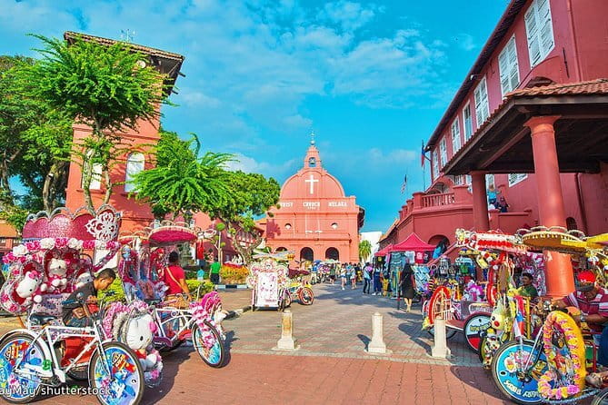 Batu Caves & Putrajaya Highlights: Landmarks & Botanical Garden - Who will get the most from this outing?