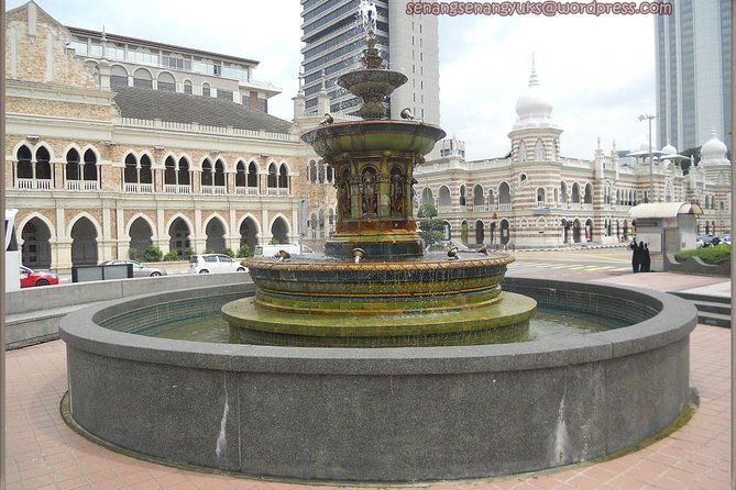 City Tour with Batu Cave and Fireflies Tour - Merdeka Square and Malaysia’s independence story