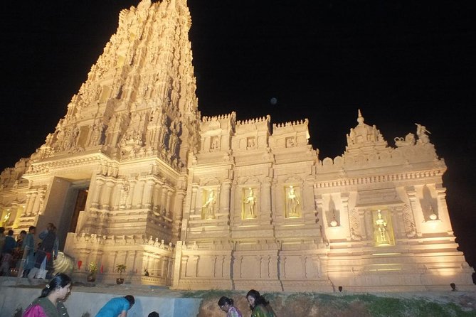 City Tour with Batu Cave and Fireflies Tour - Bukit Melawati and the road to Kuala Selangor