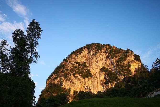 Climb and Abseiling Hidden Pinnacles of Takun - Scrambling across the crag