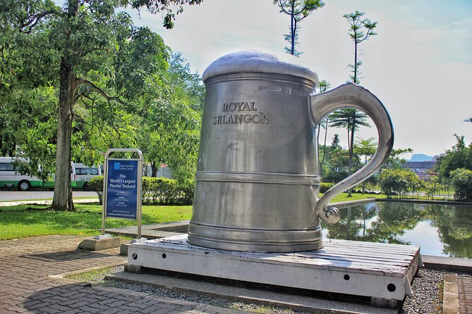 Country & Batu Caves Half-Day Tour (Private Tour) - What private transportation really includes