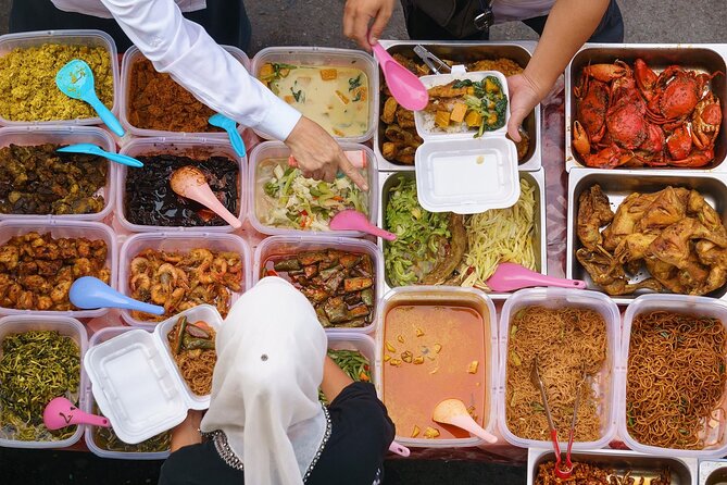 Culinary Journey Through Chinatown with All Type of Delicacies - Teh tarik and roti canai show another side of Kuala Lumpur