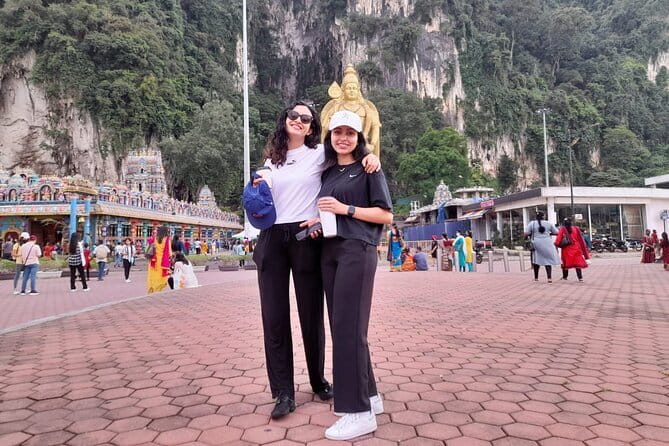Exclusive Malacca Private Tour - What the private vehicle adds to the day