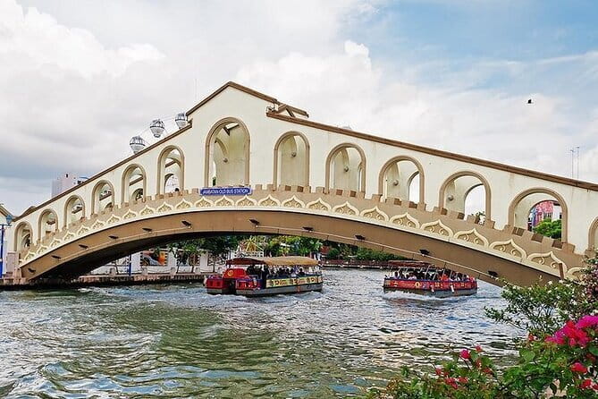 Exclusive Malacca Private Tour - Climbing St. Paul’s Hill to a sixteenth-century church
