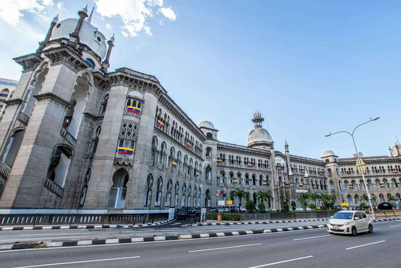 From KLIA or Port Klang: Kuala Lumpur Transit Tour - The King’s Palace and Malaysia’s royal setting