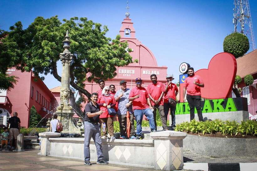 From Kuala Lumpur: Malacca Private Day Tour - Leaving Kuala Lumpur at 8 a.m.