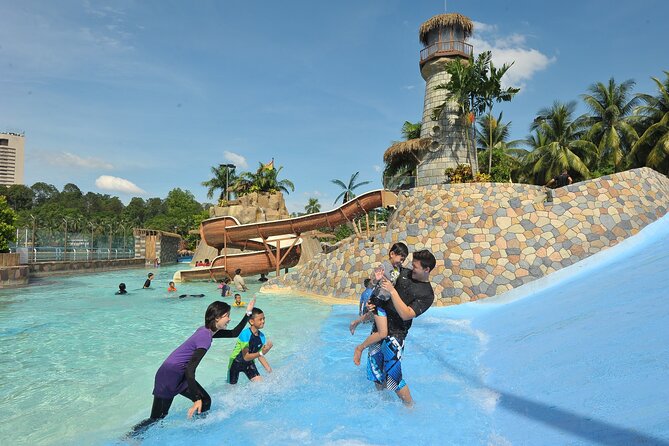 Full Day Trip from Kuala Lumpur to Sunway Lagoon Park - Six parks, one admission ticket
