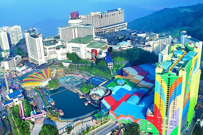 Genting Highlands & Batu Caves Day Tour + Chin Swee Temple - The outlet stop is useful, but it changes the character of the day