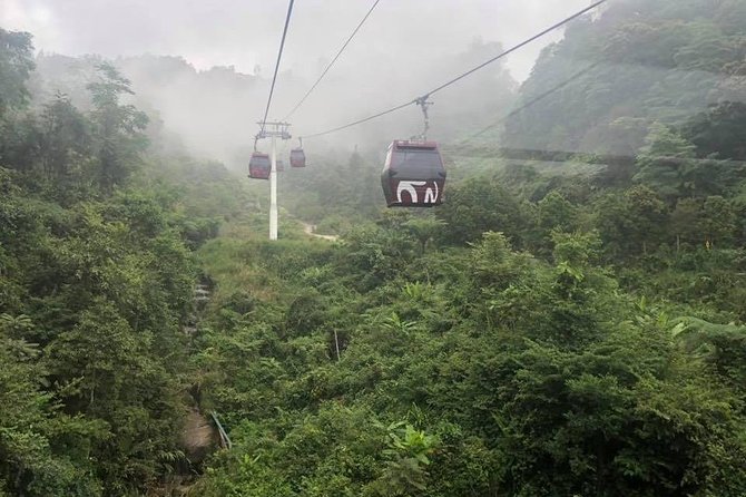 Genting Highlands Day Trip from Kuala Lumpur with Skyway Cable Car Ride - Batu Caves: 272 steps to a Hindu shrine