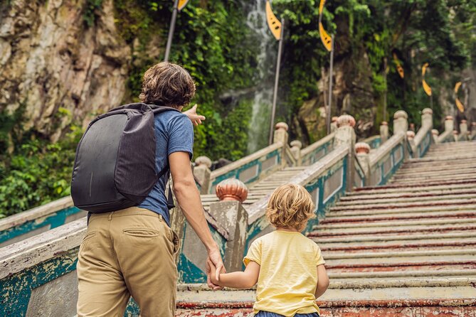 Half Day Cultural And Batu Caves Tour in Kuala Lumpur - Batu Caves and the climb to Lord Murugan