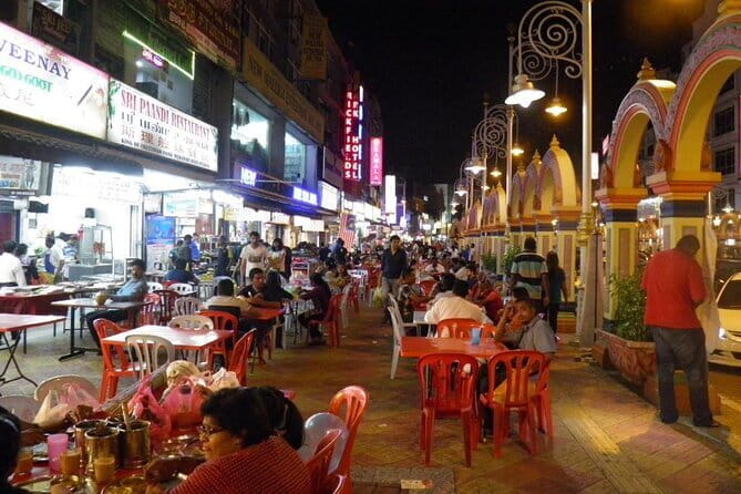 Harmony & Cultural Night Tour - Sri Maha Mariamman Temple and Chinatown
