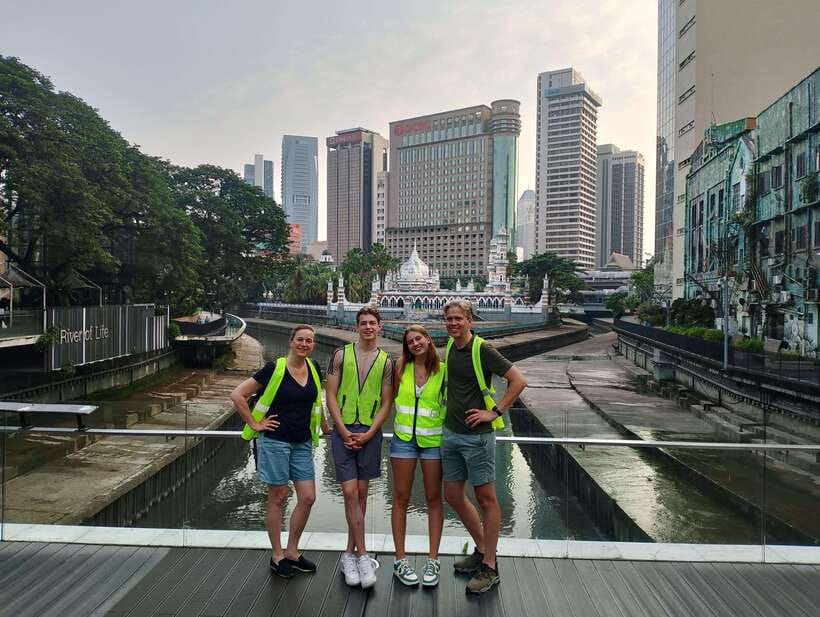 Hidden Kuala Lumpur: 4-Hour Bike Tour - Temples, a mosque, and the city’s many traditions