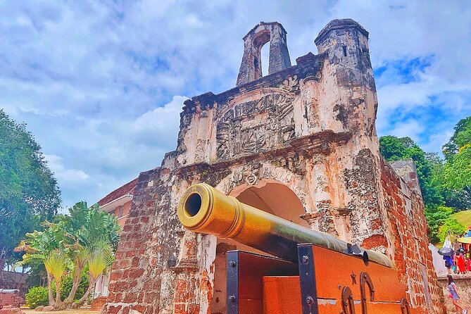 Historical Malacca Day Tour from Kuala Lumpur (Private Tour) - Jonker Street, antiques, and the practical side of free time