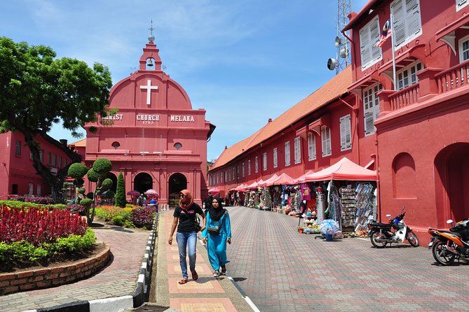 Historical Melaka Day Tour - How the guides and drivers affect the day