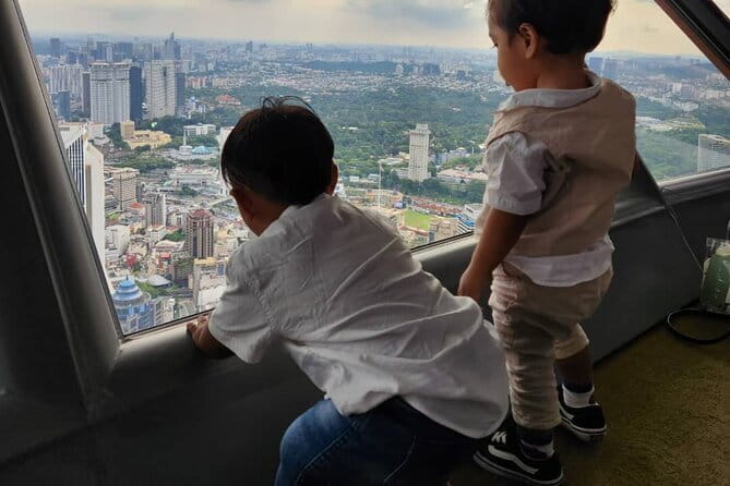 KL Tower Atmosphere 360 Revolving Dinning Experience - How much value do you get for $118?