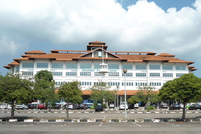 Kuala Lumpur (17 Attractions) Sightseeing Tour from Port Klang - National Museum and Malaysia’s public story