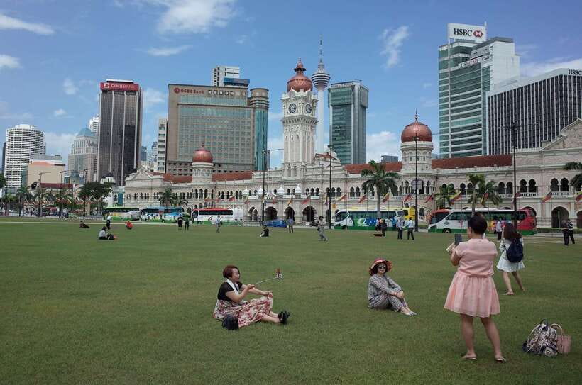 Kuala Lumpur 4-Hour Religious Harmony Tour - The National Mosque and Malaysia’s modern identity