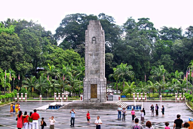 Kuala Lumpur Airport Transit Tour (4 hours) - The National Monument remembers Malaysia’s past