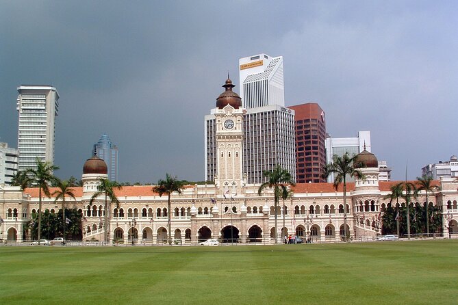 Kuala Lumpur Airport Transit Tour - Chinatown, Central Market, and short shopping stops