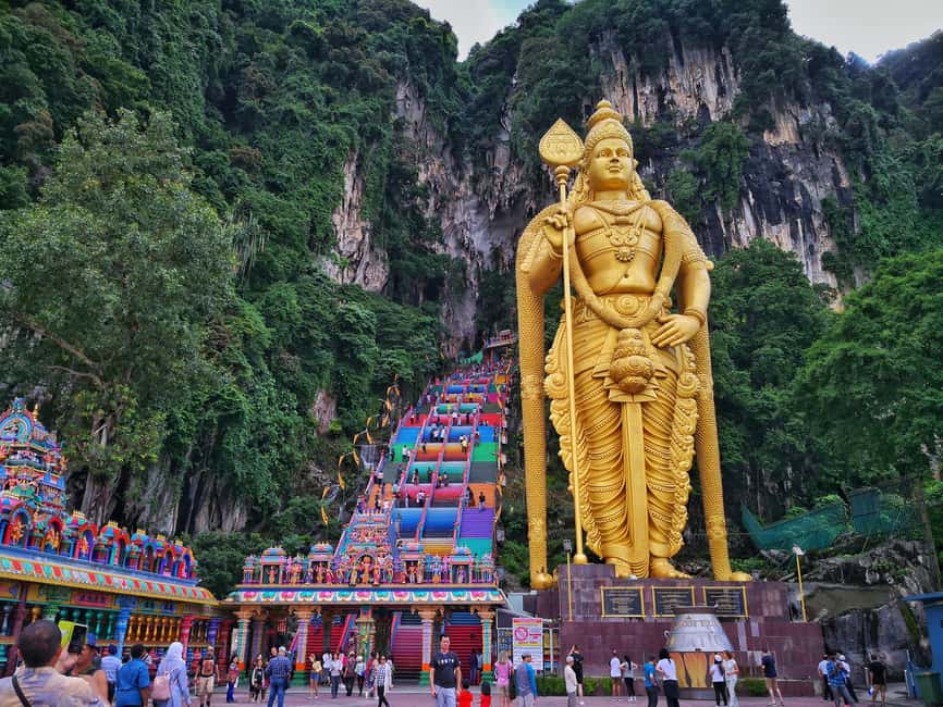 Kuala Lumpur: Batu Caves Half-Day Tour with Pick-Up Option - Climbing the 272 steps to Lord Murugan