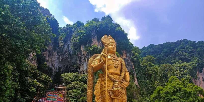 Kuala Lumpur: Batu Caves, Ramayana Caves & Kanching Falls - Shared or private: which version should you choose?