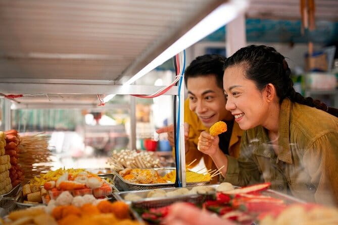 Kuala Lumpur Best Food Tour With A Guide - Chinatown: Chinese Food and a Sense of Place
