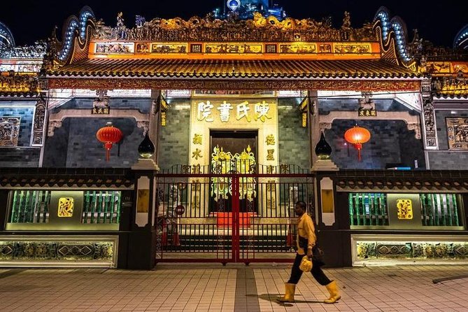 Kuala Lumpur by Night: Cultural Sights, City Lights & Local Vibes - Is the $32.28 price good value?