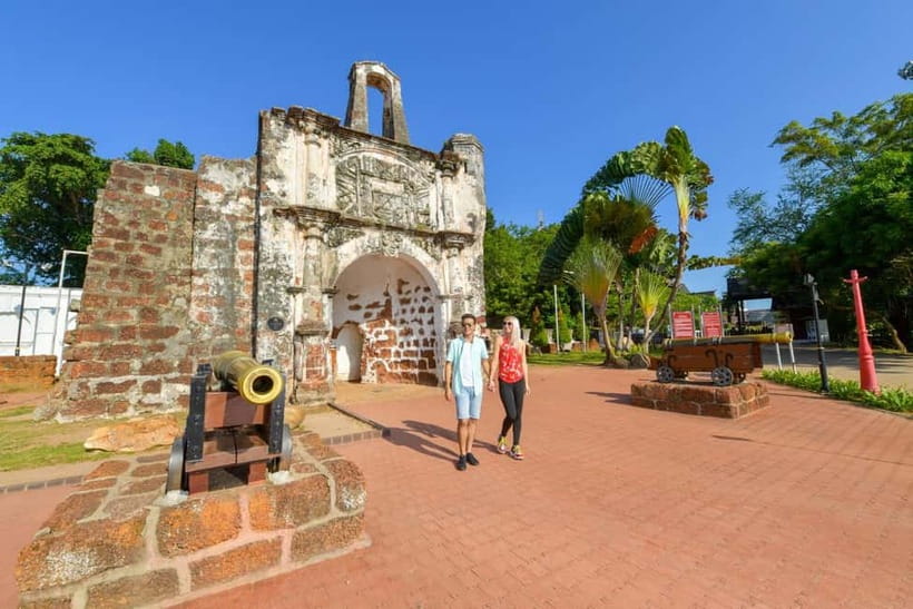 Kuala Lumpur: City Highlights, Batu Caves, and Malacca Tour - Who should book this experience?