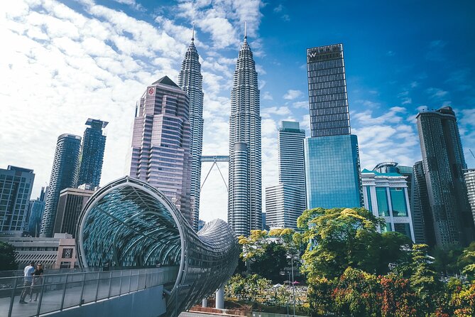 Kuala Lumpur City Tour Full Day 8 hours - Petronas Twin Towers and Kuala Lumpur Tower