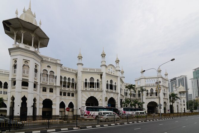 Kuala Lumpur City Tour Full Day 8 hours - Chinatown, Central Market, and two historic temples