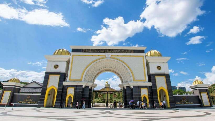 Kuala Lumpur: City Tour, KL Tower Ticket & Putrajaya w/ Boat - Key points at a glance