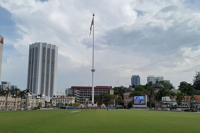 Kuala Lumpur Full Day Private Tour with 24 spots Of Wonders - What this private Kuala Lumpur day is really like