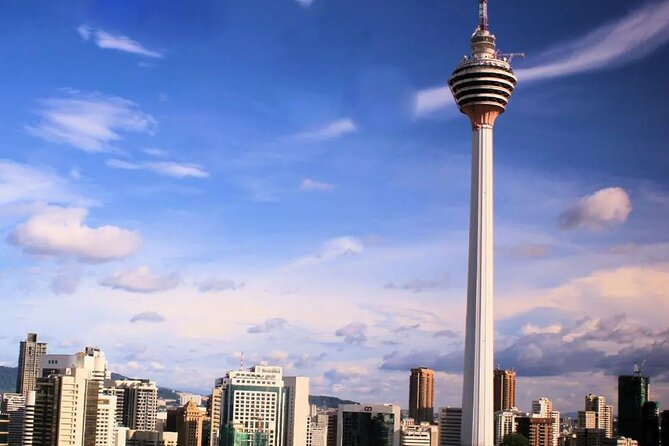Kuala Lumpur Full Day Private Tour with 24 spots Of Wonders - Palace gates and the climb at Batu Caves