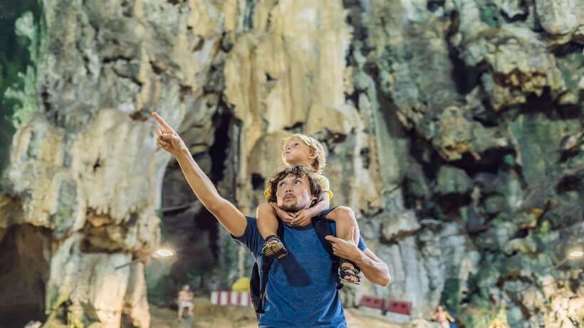 Kuala Lumpur Full-Day Sightseeing Tour with Batu Caves - National Mosque and the Moorish railway station