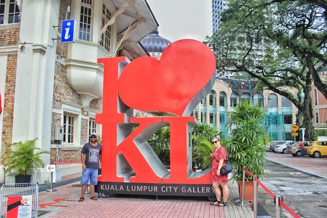 Kuala Lumpur Grand Full Day Guided Tour with 25 Attractions (SIC) - Royal Kuala Lumpur and modern Malaysia by vehicle