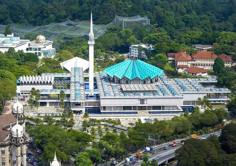 Kuala Lumpur: Half Day Group City Highlights Tour - The National Monument and Malaysia’s memorial story