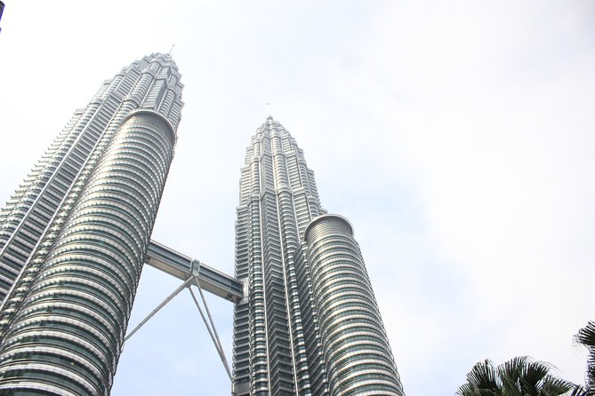 Kuala Lumpur Half Day Guided City Tour (SIC/Shared Tour) - Cocoa Boutique: a shopping pause in the middle