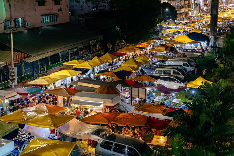 Kuala Lumpur: Local Street Food Night Tour - Should you book it?