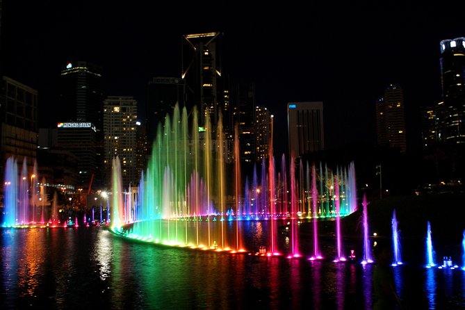 Kuala Lumpur Night Tour with Saloma Bridge - Thean Hou Temple brings color and city views