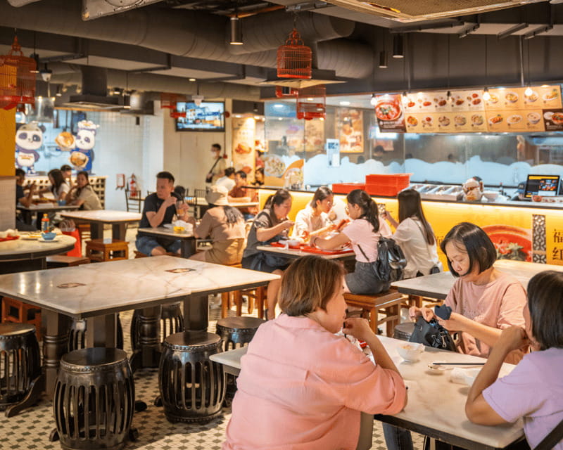 Kuala Lumpur: Nightlife Street Food Tour with 6 Tastings - Sri Maha Mariamman Temple and the Indian influence