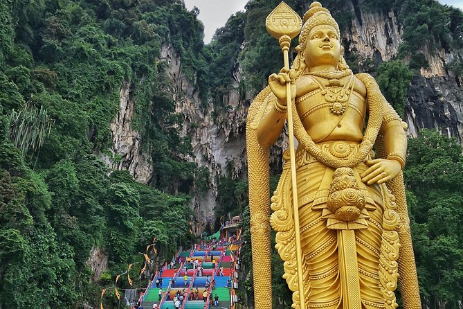 Kuala Lumpur Popular Sights Instagram Day Tour (Private Tour) - One ride, five very different Kuala Lumpur views