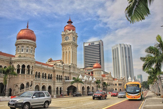 Kuala Lumpur Popular Sights Instagram Day Tour (Private Tour) - The Petronas Twin Towers define the modern city