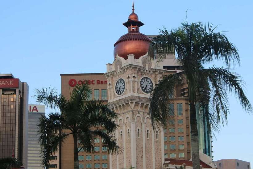 Kuala Lumpur: Private Half-Day City Tour - Petronas Twin Towers and KL Tower