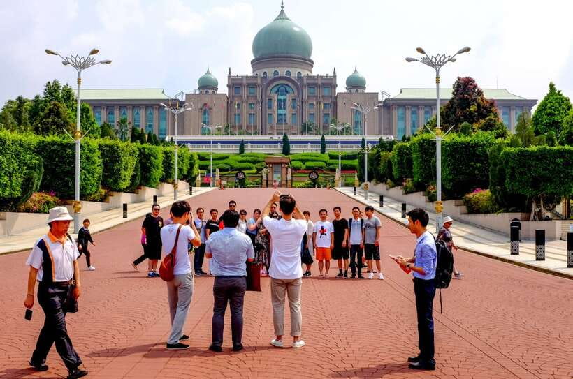 Kuala Lumpur: Putrajaya City Tour with Lake Cruise - Timing, mobility, and what to bring