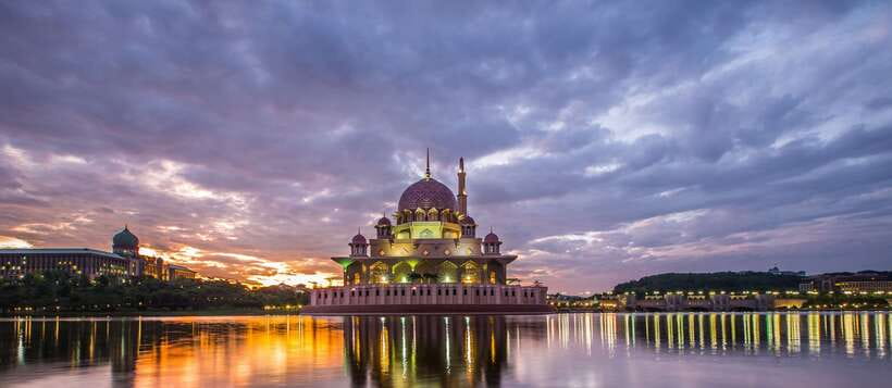 Kuala Lumpur: Putrajaya City Tour with Lake Cruise - Why Putrajaya makes a worthwhile half-day trip