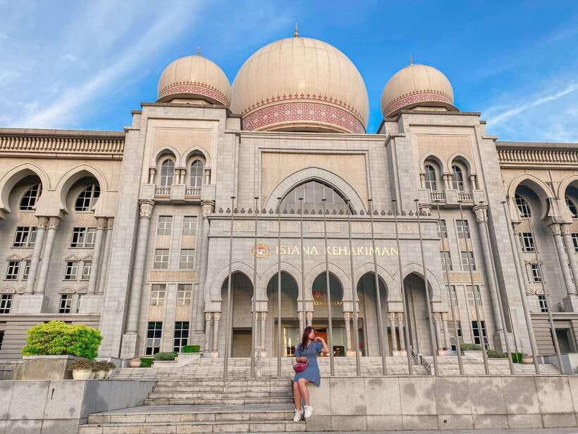 Kuala Lumpur: Putrajaya Tour Half Day Tour [Shared/Private] - Cruising Putrajaya Lake around 11:00 AM